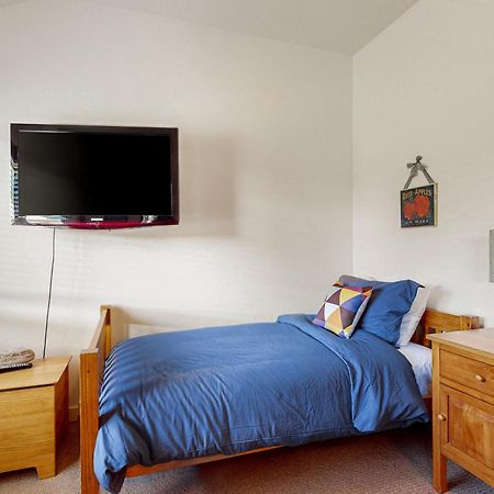 Willow Pond Aparthotel Coupeville Exterior photo