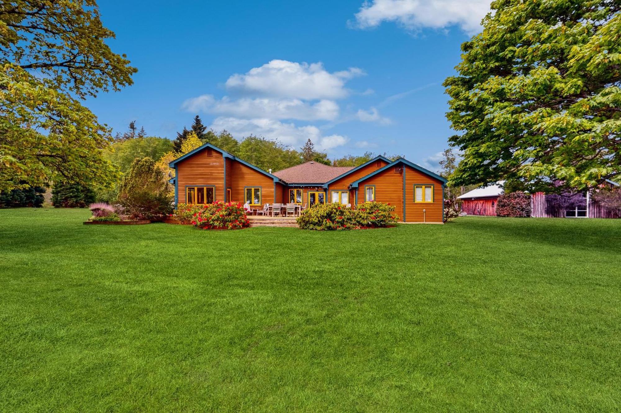 Willow Pond Aparthotel Coupeville Exterior photo